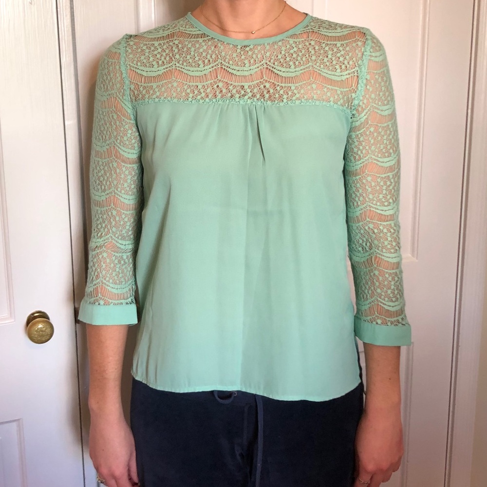 Turquoise lace top